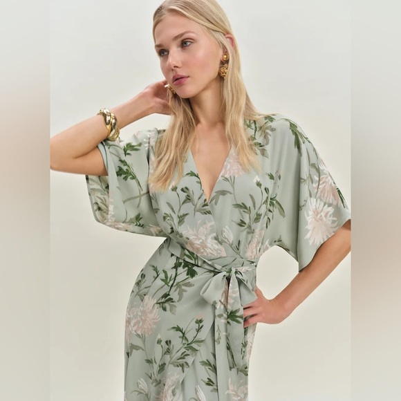NEW Reformation Winslow Wrap Dress Pergola Floral Green | size XS - Picture 2 of 14